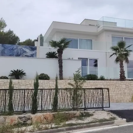 Katarina * Donji Seget