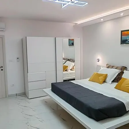 Katarina Villa